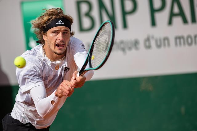 在禁区内冷 在禁区内冷